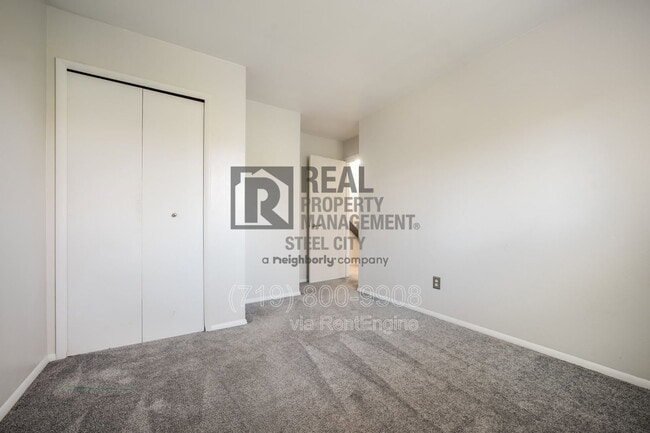 Building Photo - 4314 Blueflax Dr