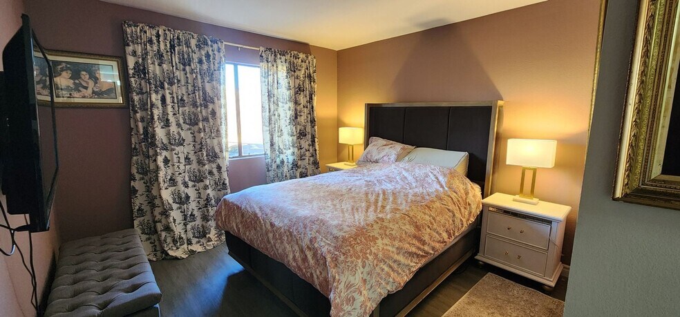 Building Photo - 2920 Briarwood Rd