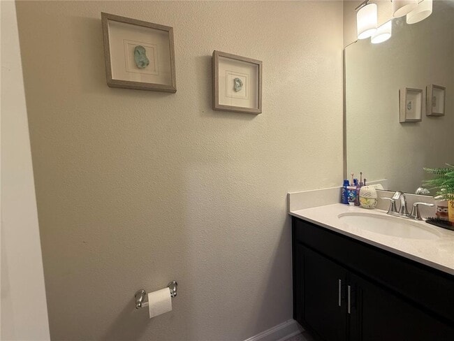 Building Photo - 2905 Title St