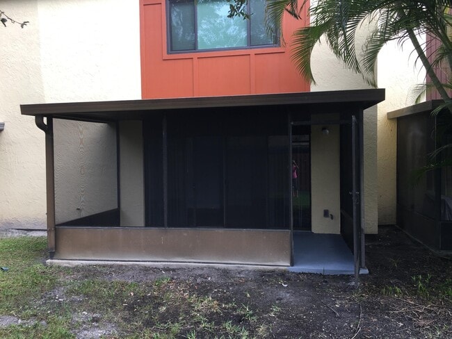 Building Photo - 43 Bogart Pl