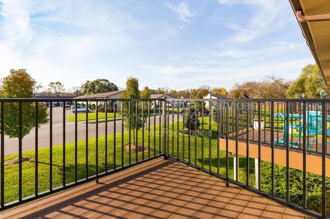 Building Photo - 2864 Locke Ave SW