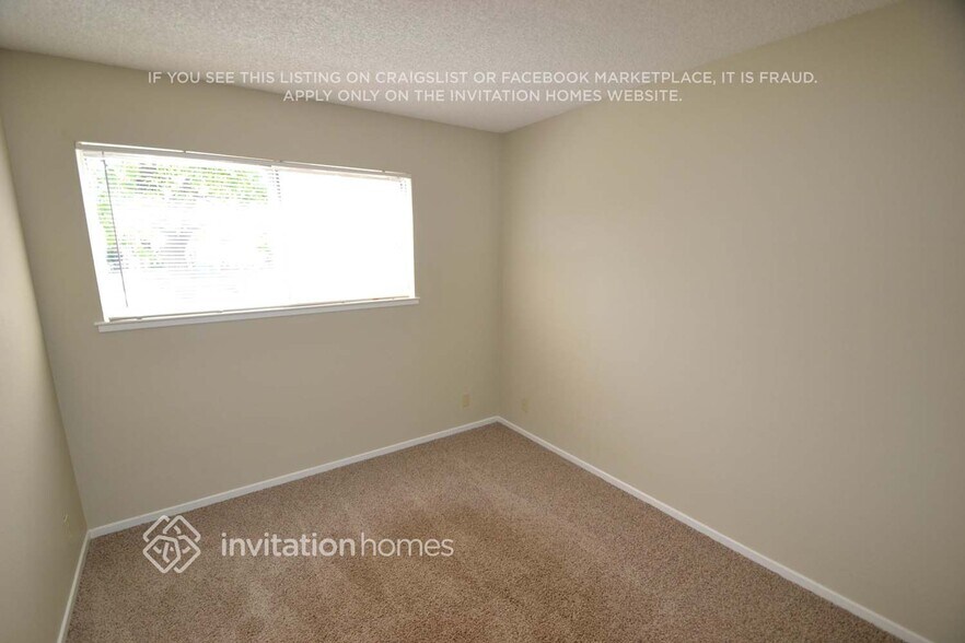 Building Photo - 2781 65th Ave