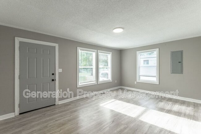 Building Photo - 177 Vero Beach St