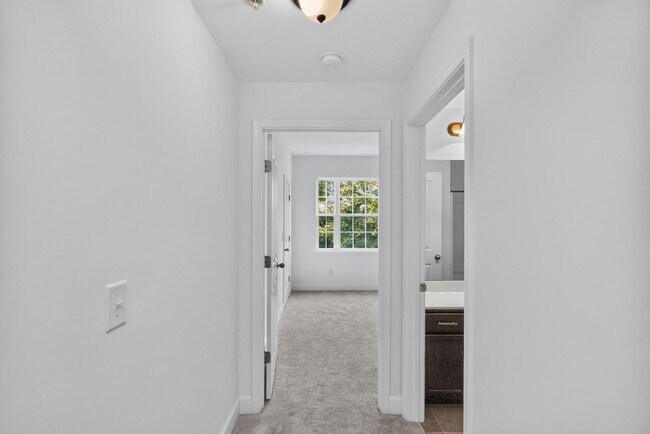 Building Photo - 8605 Peckham Ln