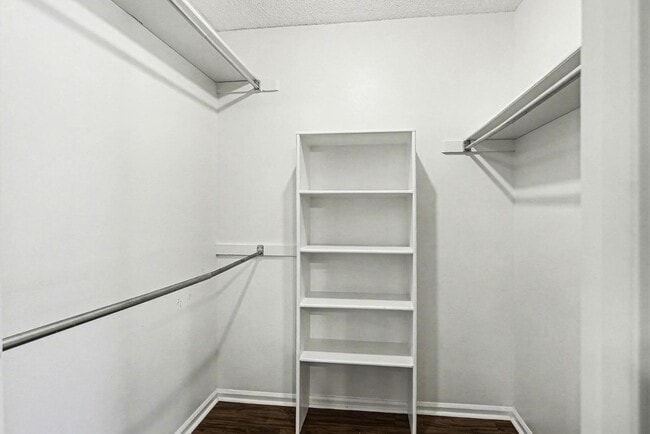 Building Photo - 108 Laurels Curve