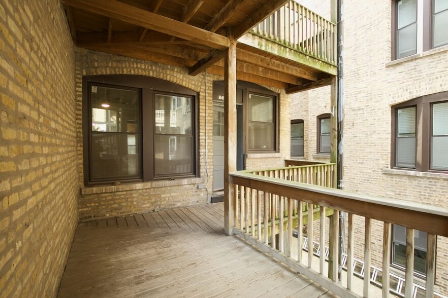 Building Photo - 945 Judson Ave