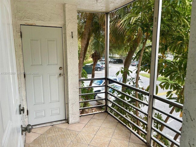Building Photo - 4304 NW 9th Ave