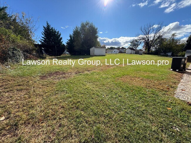 Building Photo - Pennsylvania 4501-4503