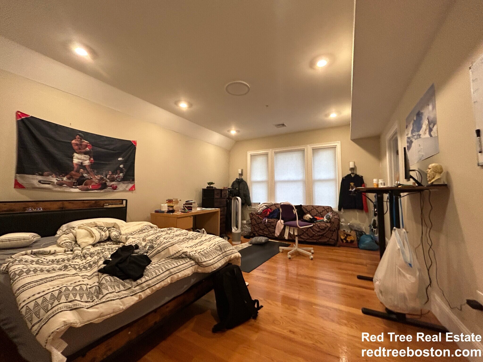 Building Photo - 1778 Commonwealth Ave