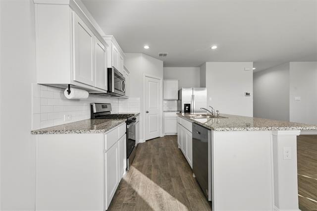 Building Photo - 131 Orch Pnes Pl
