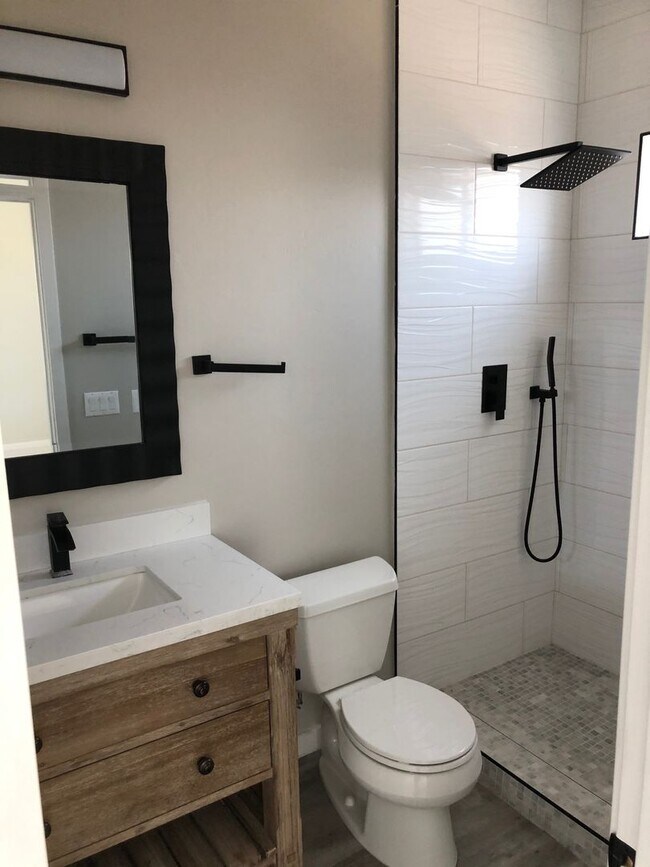 Building Photo - HAW - Herman Ave