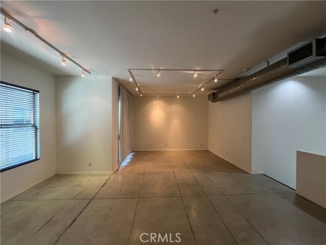 Building Photo - 204 N Spurgeon St