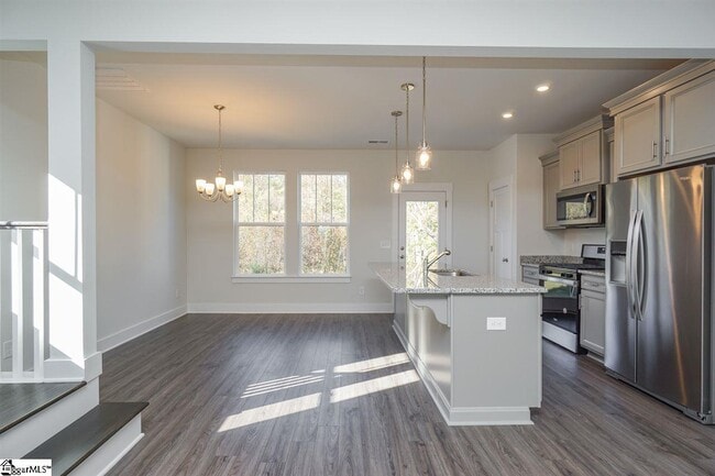 Building Photo - 9 Meteora Way