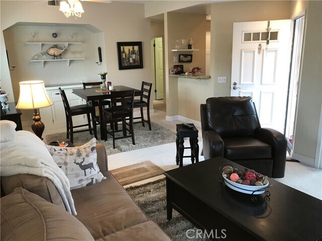 Building Photo - 57 Brisa Del Lago