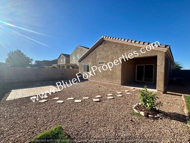 Building Photo - 12183 E Metz Dr