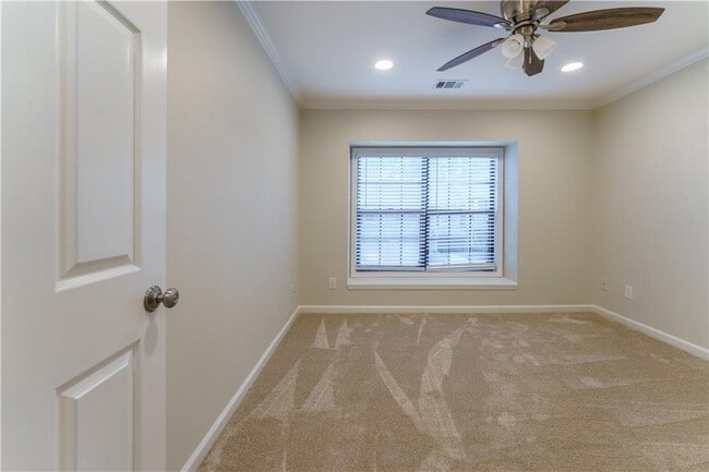 Building Photo - 642 Granby Hill Pl