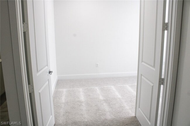 Building Photo - 5062 Alonza Ave