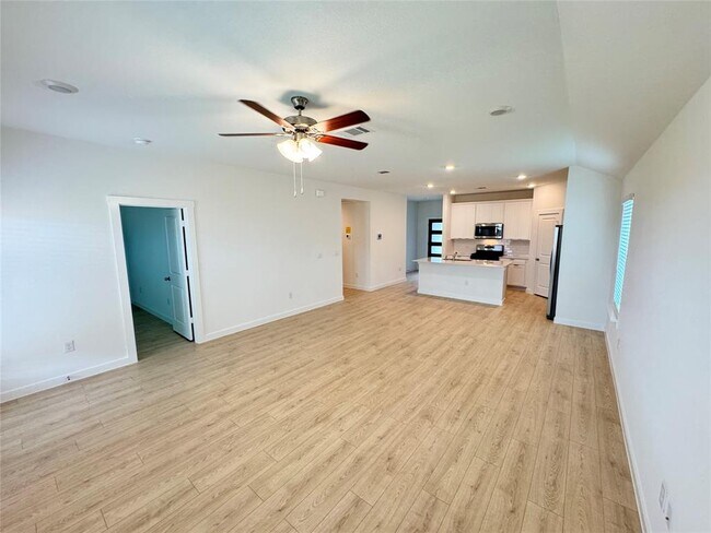 Building Photo - 14904 Found Admiral Ln