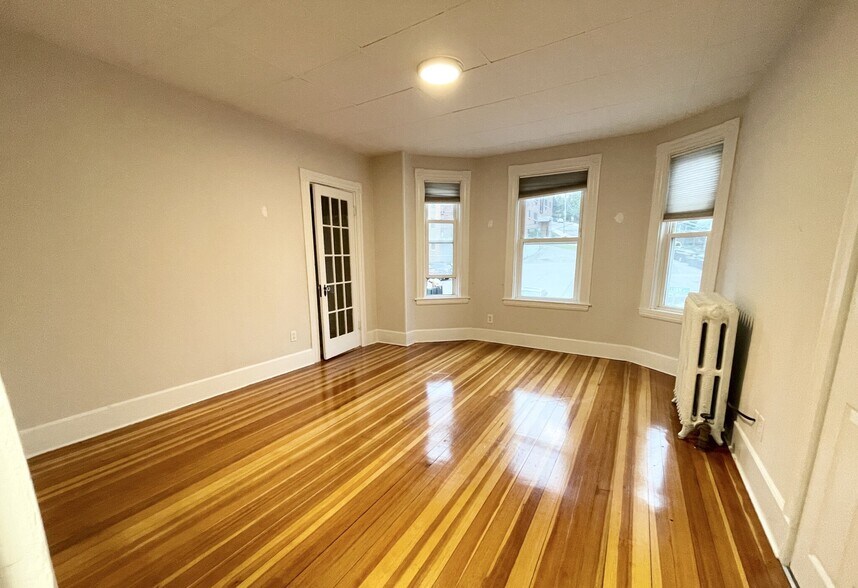 Building Photo - 22 Parker Hill Ave