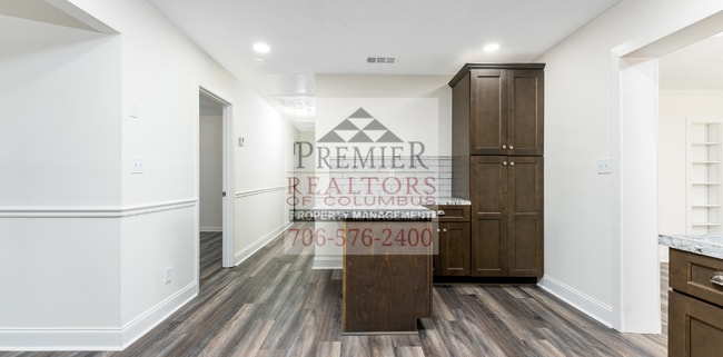 Building Photo - 4702 Harbin St