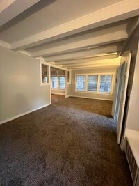 Building Photo - 1430 SW Polk St
