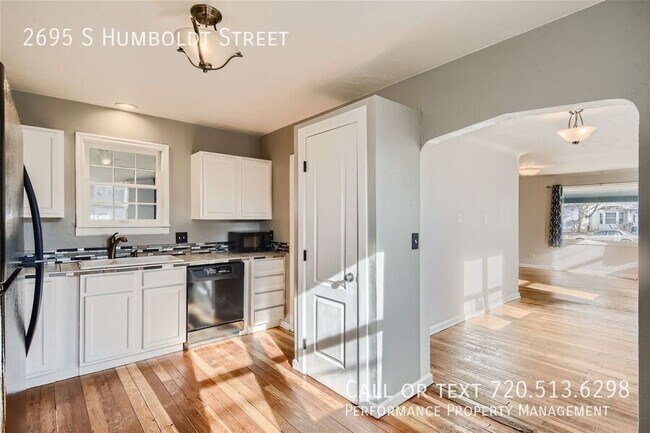 Building Photo - 2695 S Humboldt St