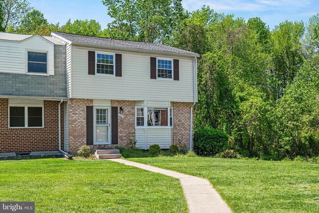 Building Photo - 468 Cornell Ct