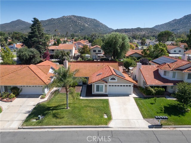 Building Photo - 45419 Silverado Ln