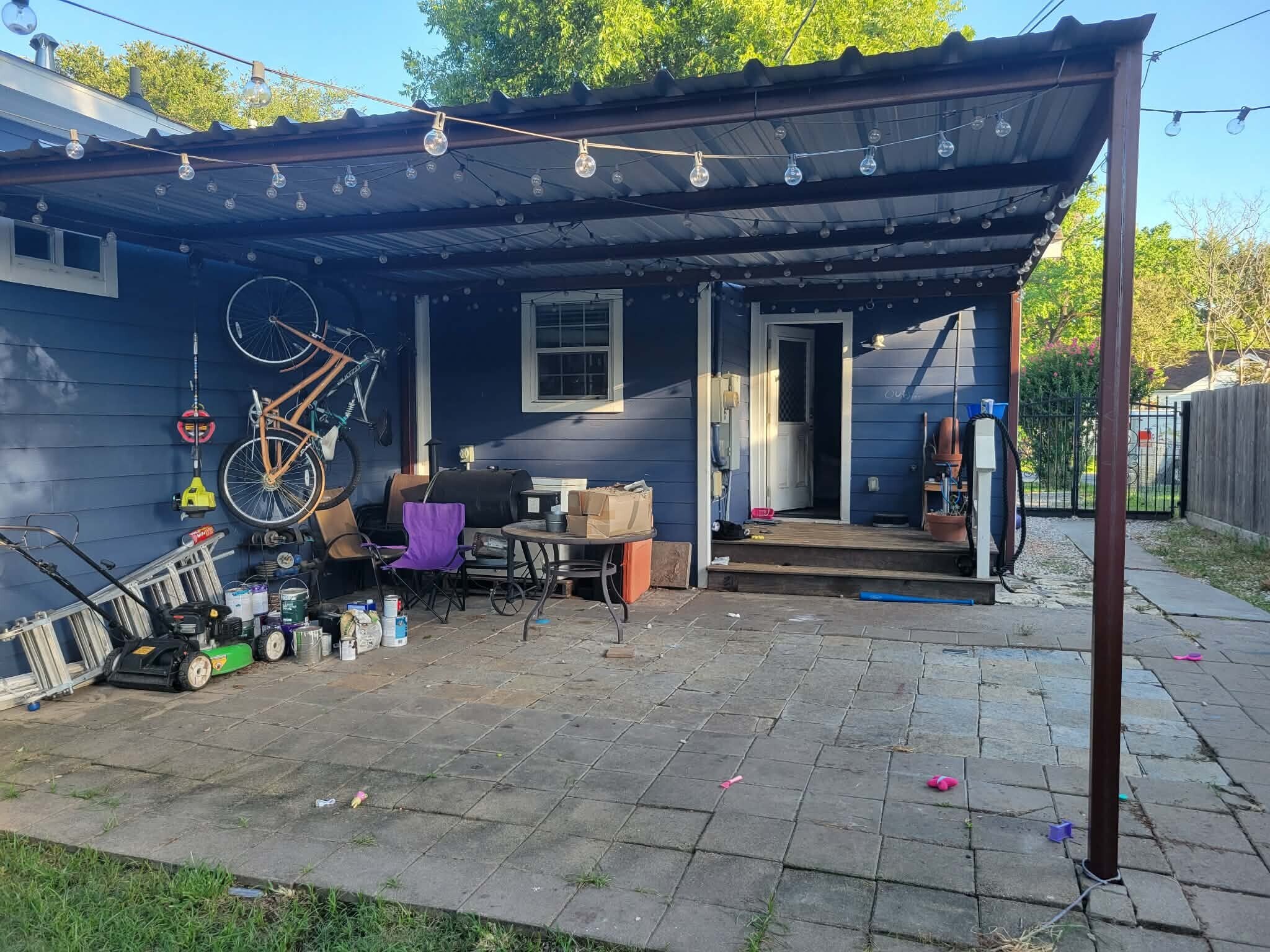 Building Photo - 7511 Ilex St