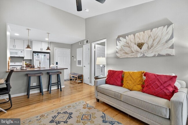 Building Photo - 3307 Wyndham Cir