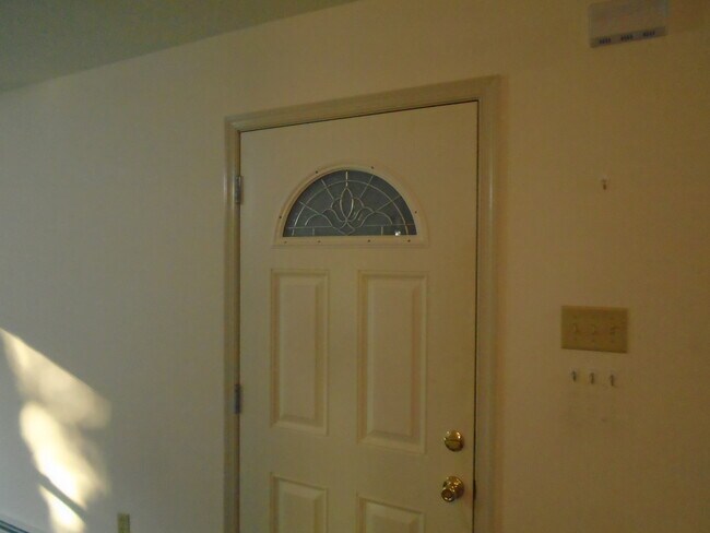 Building Photo - 3405 Sullivan Trl