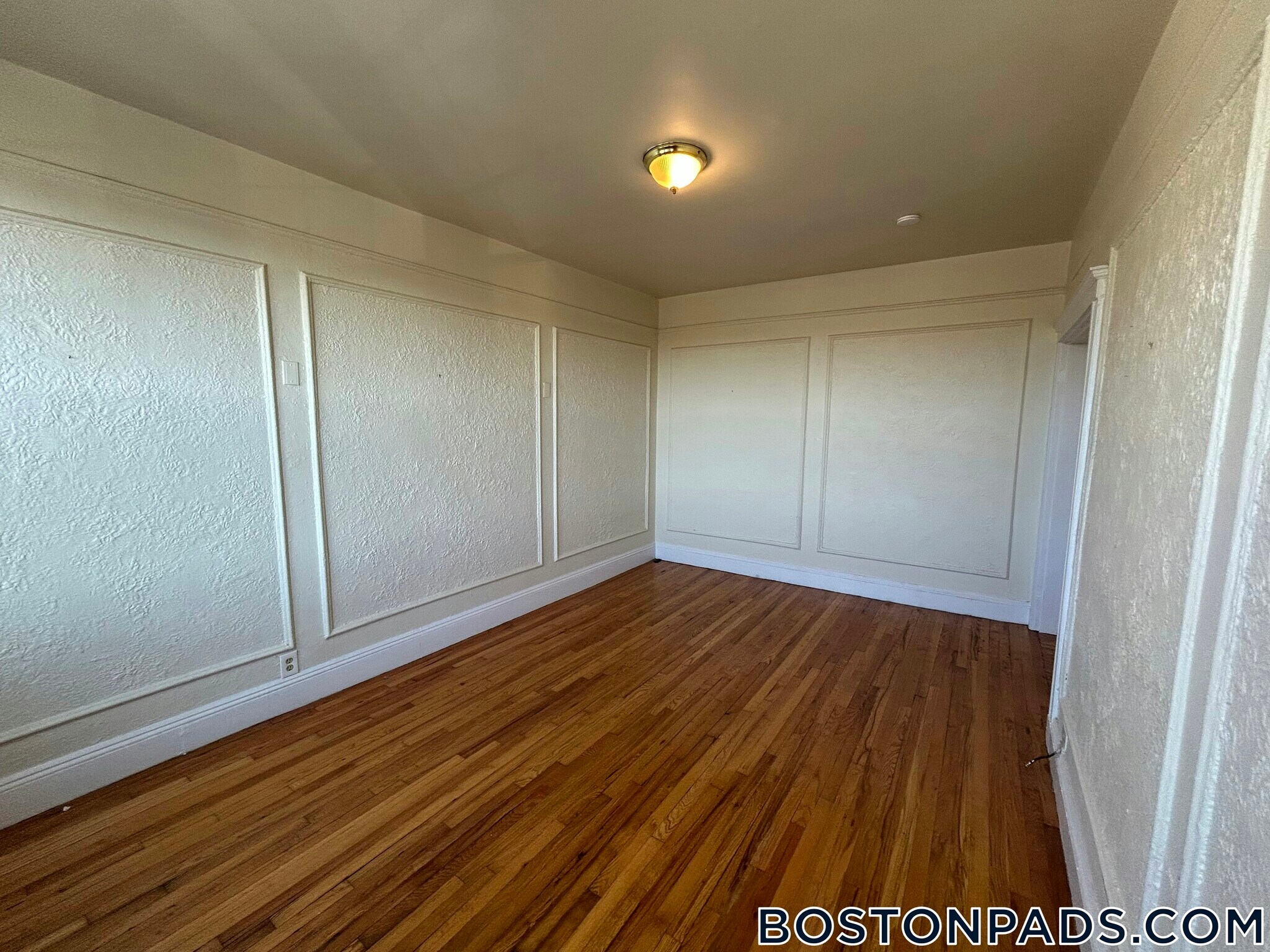 Building Photo - 1691 Commonwealth Ave