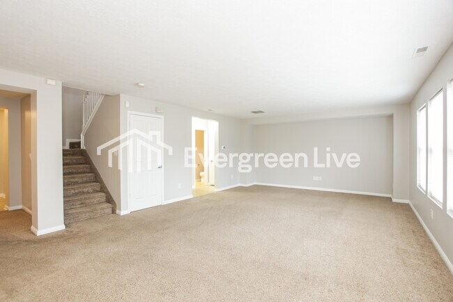 Building Photo - 3940 Planewood Dr