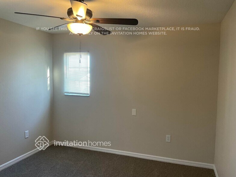 Building Photo - 4202 Roberta Dr