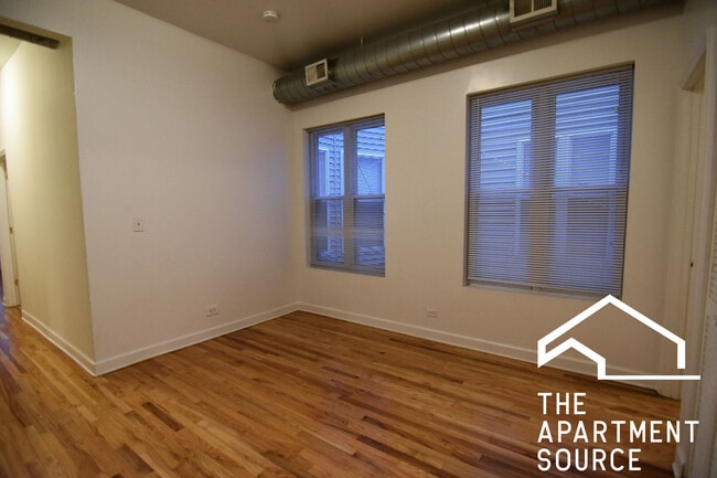 Building Photo - 3805 W Belmont Ave