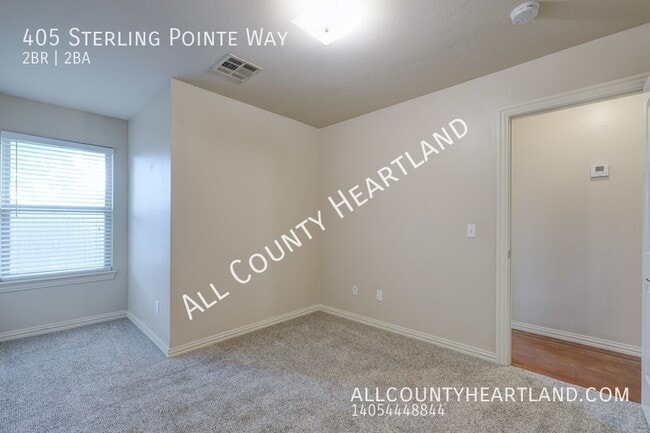Building Photo - 405 Sterling Pointe Way