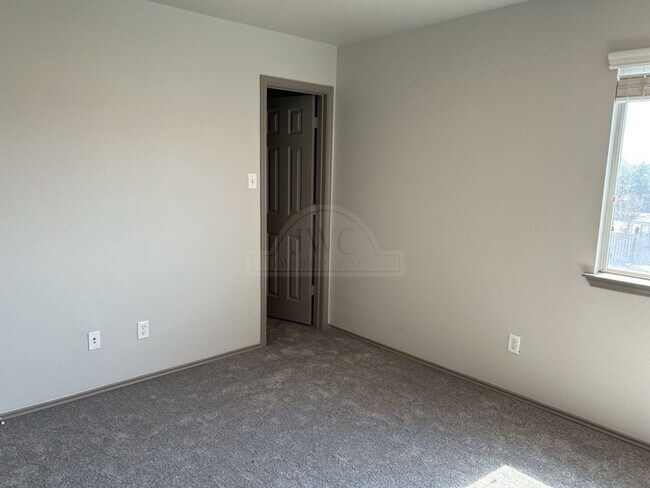 Building Photo - 5308 Birmingham Cir