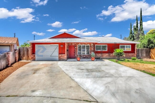 Building Photo - 3097 W Sussex Way