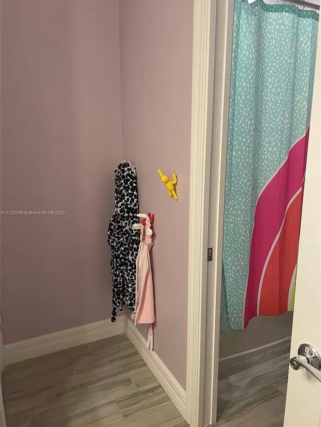 Building Photo - 4689 Eventing St