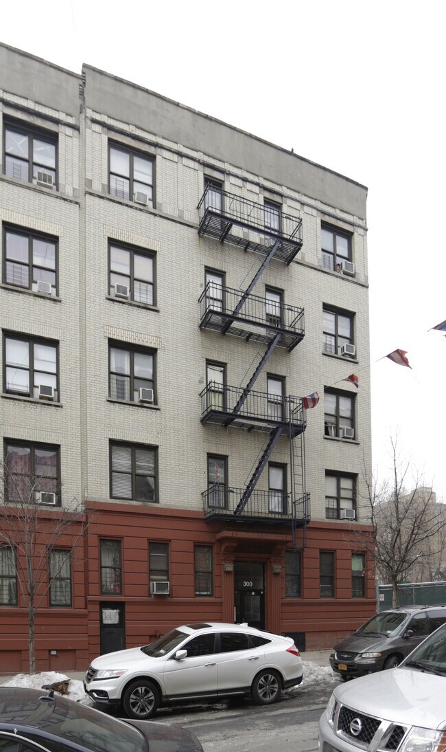 Building Photo - 300-304 E 162nd St