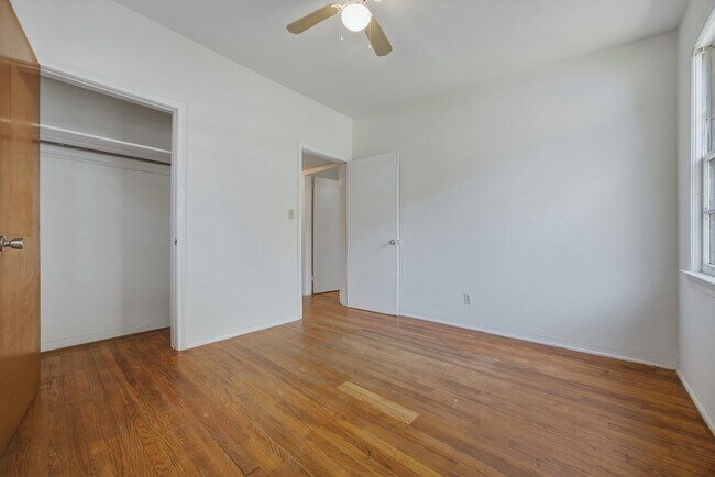 Building Photo - 1641 Atkamire Dr