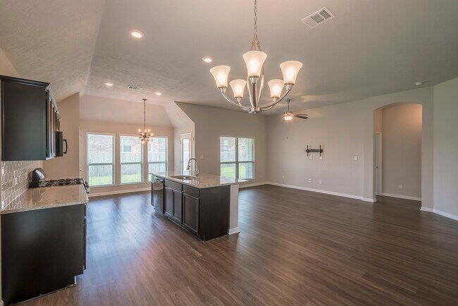 Building Photo - 7418 Masters Dr