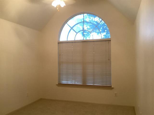 Building Photo - 222 San Jacinto Ct