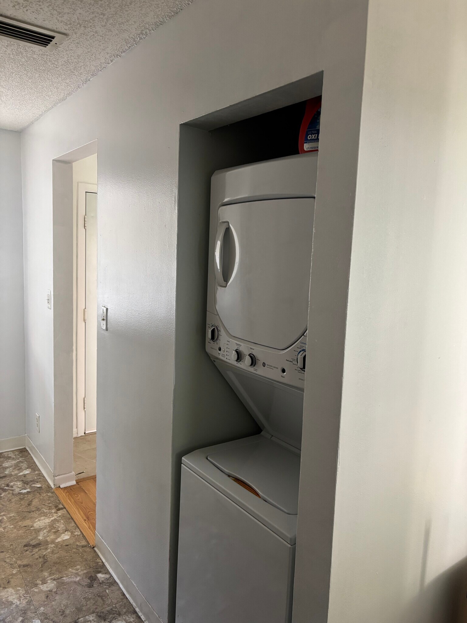 Building Photo - 1108 Coral Club Dr