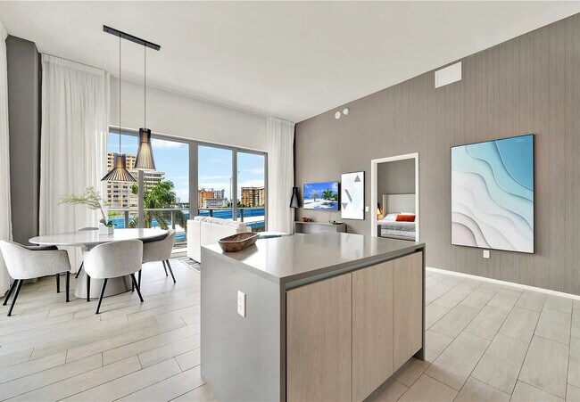 Building Photo - 4010 S Ocean Dr