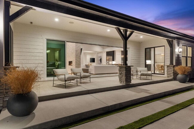 Building Photo - Colorado Luxury Redefined | Custom Ranch with Exceptional Outdoor Living & Designer Finishes