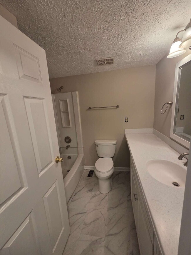 Building Photo - "Spacious 4 BR Home with Finished Basement in Walkersville!"
