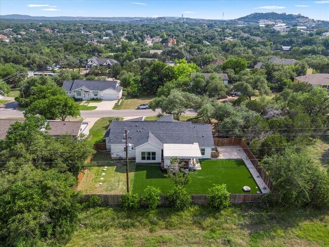 Building Photo - 15202 Cavalier Canyon Dr