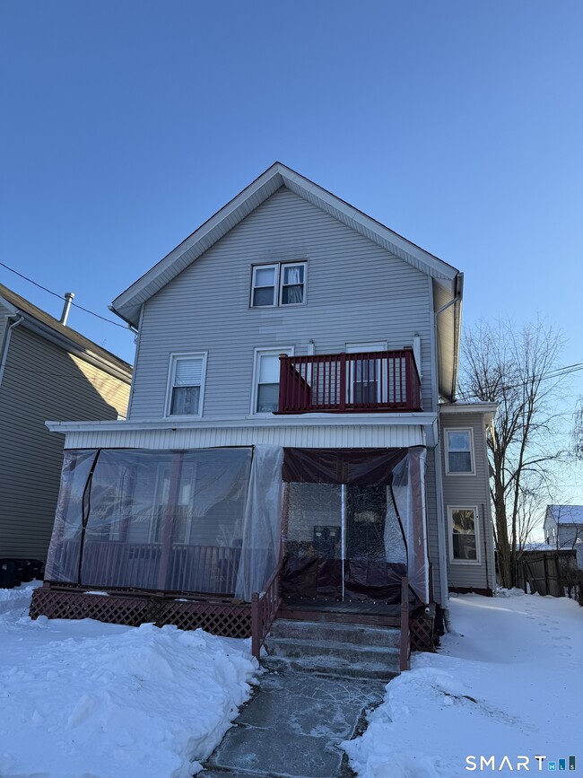 Building Photo - 10 Gilbert Ave