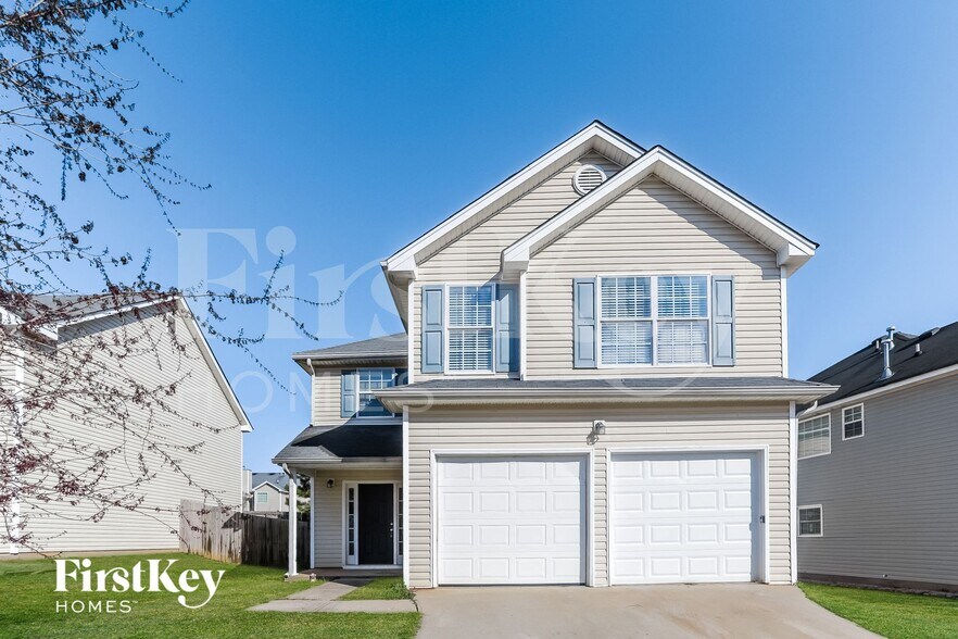 Primary Photo - 2721 S Hills